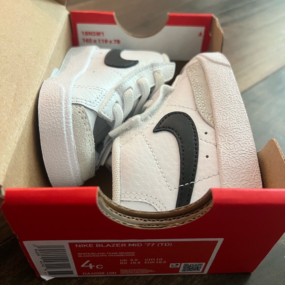 Nike Blazer Mid '77 Kids Shoes - White and Black